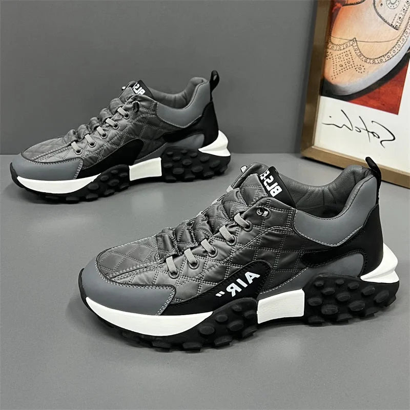 Scarpe sportive e per il tempo libero con suola antiscivolo